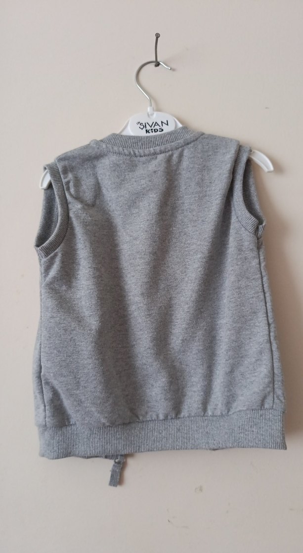 Gri Fermuarlı Erkek Çocuk Yeleği - Görsel 3