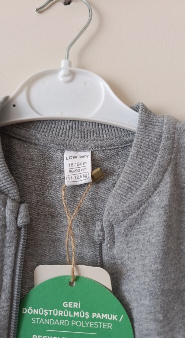 Gri Fermuarlı Erkek Çocuk Yeleği - Görsel 2