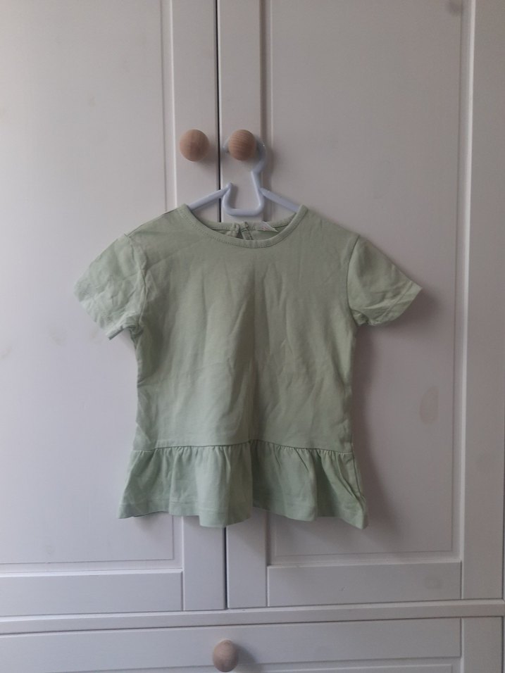 Kız bebek Fırfırlı Tişört kullanılmadı etiketli - Görsel 3