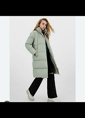 Stradivarius mont