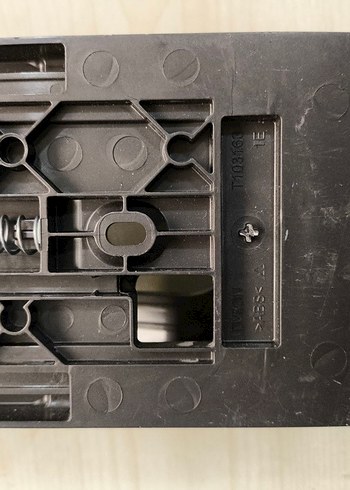 DYSON SARJLI SÜPÜRGE DUVAR ASKI APARATI - Görsel 5