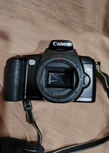 Fotoğraf makinesi CANON EOS 3000 Body - Görsel 3