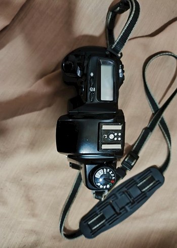 Fotoğraf makinesi CANON EOS 3000 Body - Görsel 9