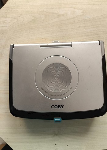 Coby TF-DVD7005 7 İnç Taşınabilir DVD Oynatıcı lens yok - Görsel 5