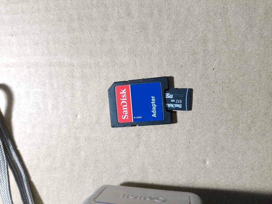 Canon PowerShot A400 3MP Dijital Fotoğraf Makinesi 512mb Kartlı - Görsel 2