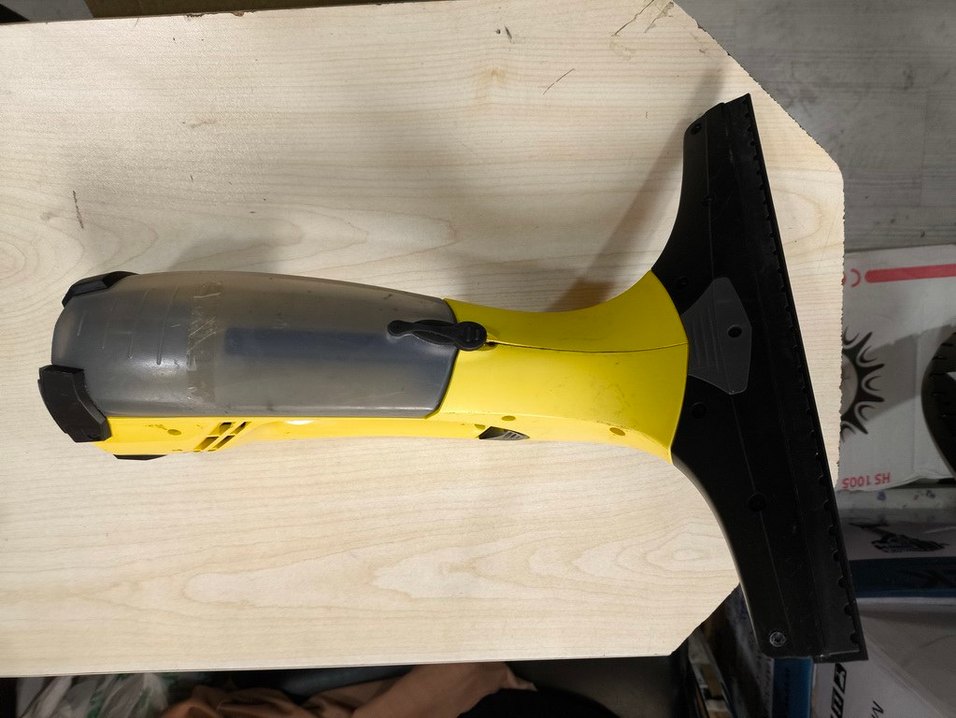 Karcher WV 50 Plus Şarjlı Cam Silme Makinesi ARIZALIDIR - Görsel 4