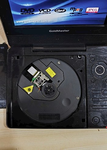 Siyah Taşınabilir DVD Sürücü - Görsel 2