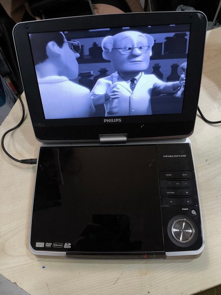 Portatif DVD Oynatıcı PHİLİPS PET94412 - Görsel 4