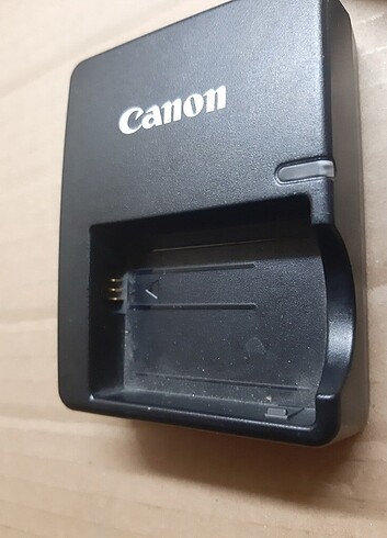 Canon LC-E5E Şarj Aleti 