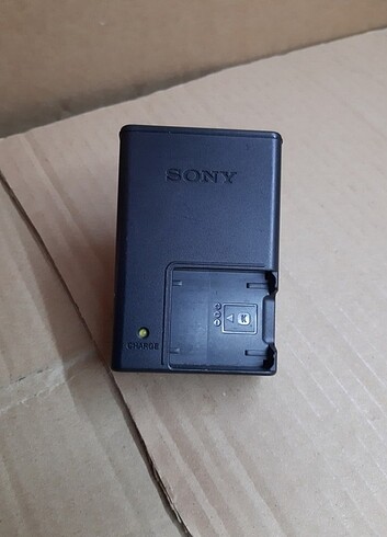sony batarya şarj cihazı BC CSKA