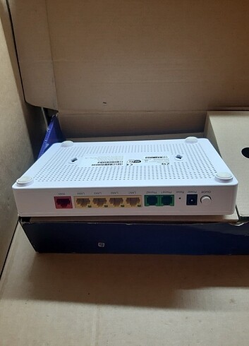 SÜPERONLİNE ZXHN H267A FIBER MODEM CIFT KANAL WİFİ 5GHZ VE 2.4GH