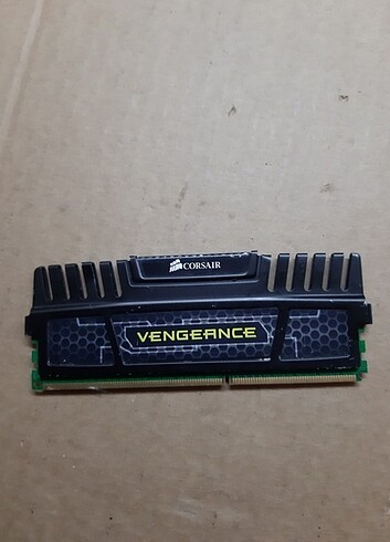 RAM 8GB Corsair Vengeance 8GB 1600MHz DDR3 CMZ8GX3M2A1600C9 RAM 