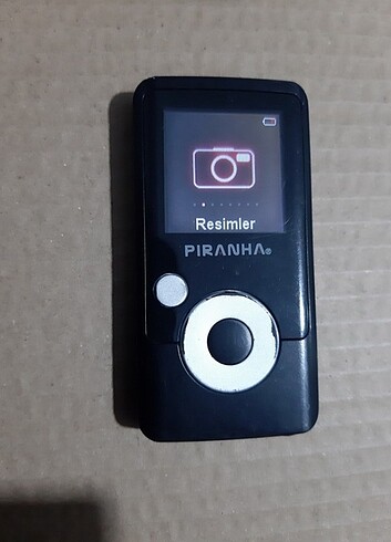 Mp3 Mp4 Player Piranha 2GB radyolu
