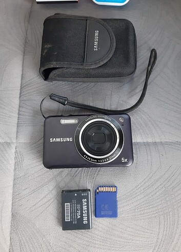 Samsung ES73 12,2MP 5X Zoom Dijital Fotoğraf Makinesi 2GB Kartlı