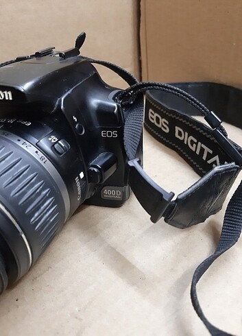 Canon Eos 400D Fotoğraf Makinesi Body + Lens +512 kart