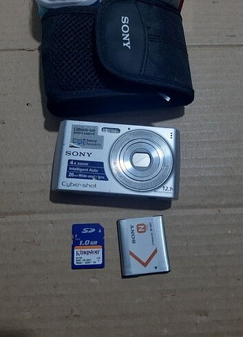 Sony Cybershot DSC-W510 12,1 MP 4x Zoom Fotoğraf Makinesi 2 GB k