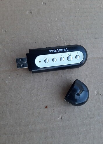 mp3 çalar piranha 1 gb