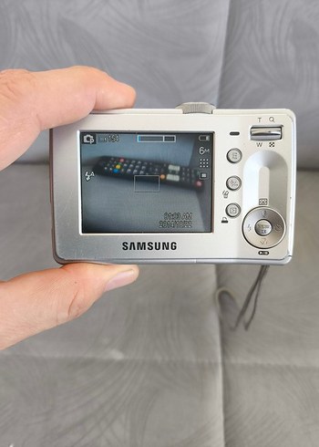 Samsung Digimax S630 6 MP 3X Zoom Dijital Fotoğraf Makinesi