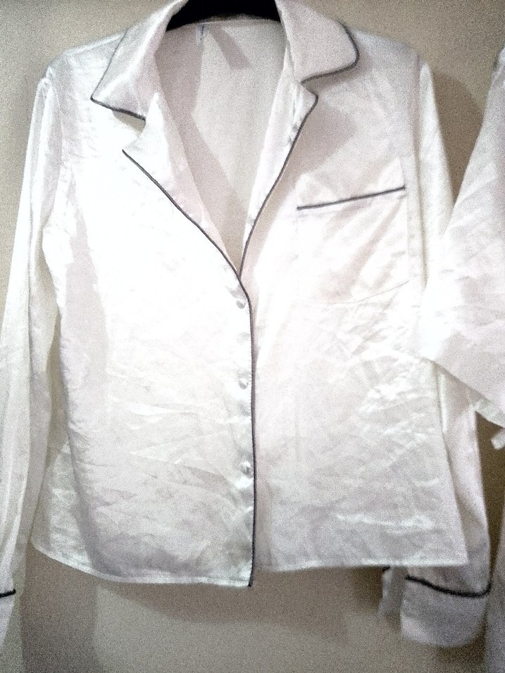 Parlak Beyaz Kadın Midi Boy Uzun Kollu Sabahlık - Görsel 2