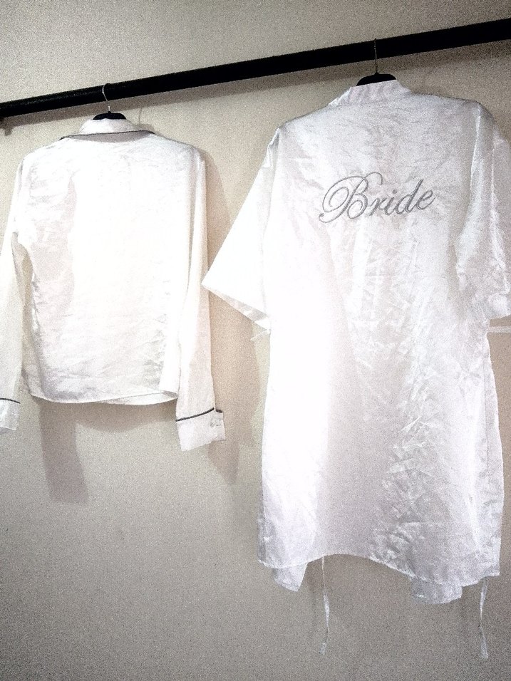 Parlak Beyaz Kadın Midi Boy Uzun Kollu Sabahlık - Görsel 4