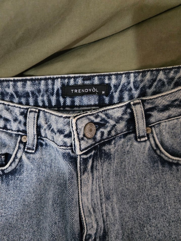 Gri Kadın Kot Pantolon - Görsel 3