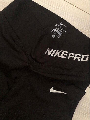 Nike Nike pro