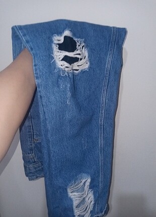 Zara Mom Jean yırtık kot pantolon