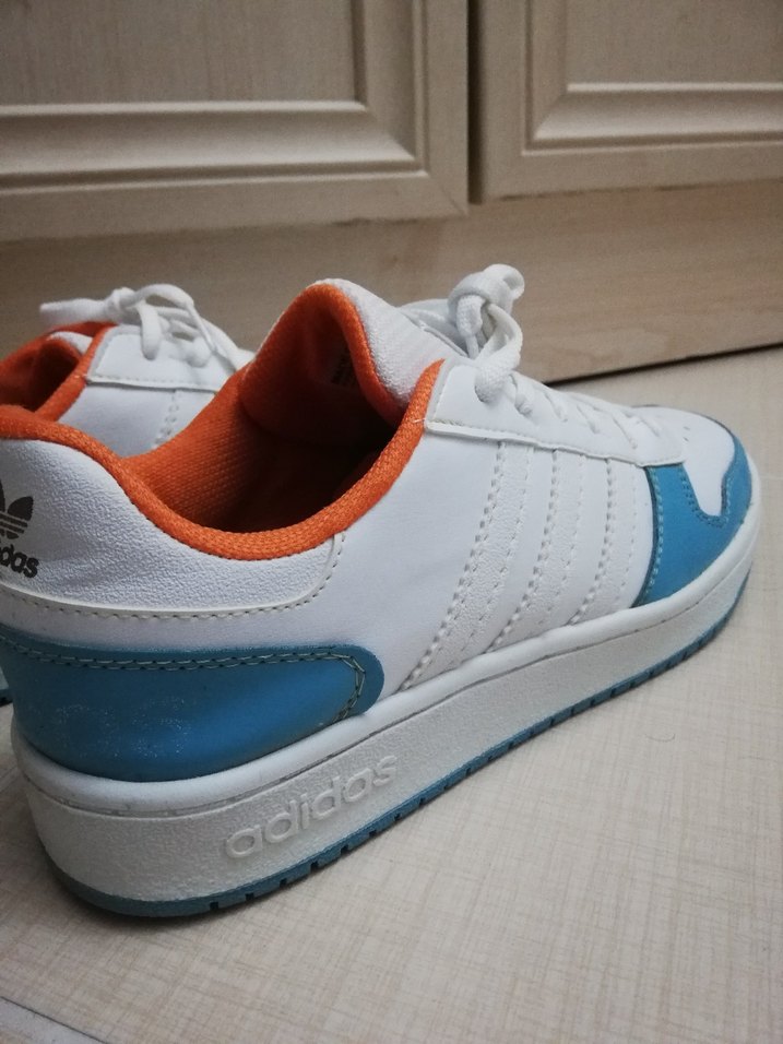 Adidas spor ayakkabı - Görsel 5