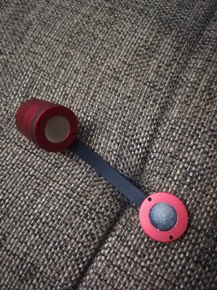 Kırmızı Mıknatıslı Kapı Lambası - Görsel 4