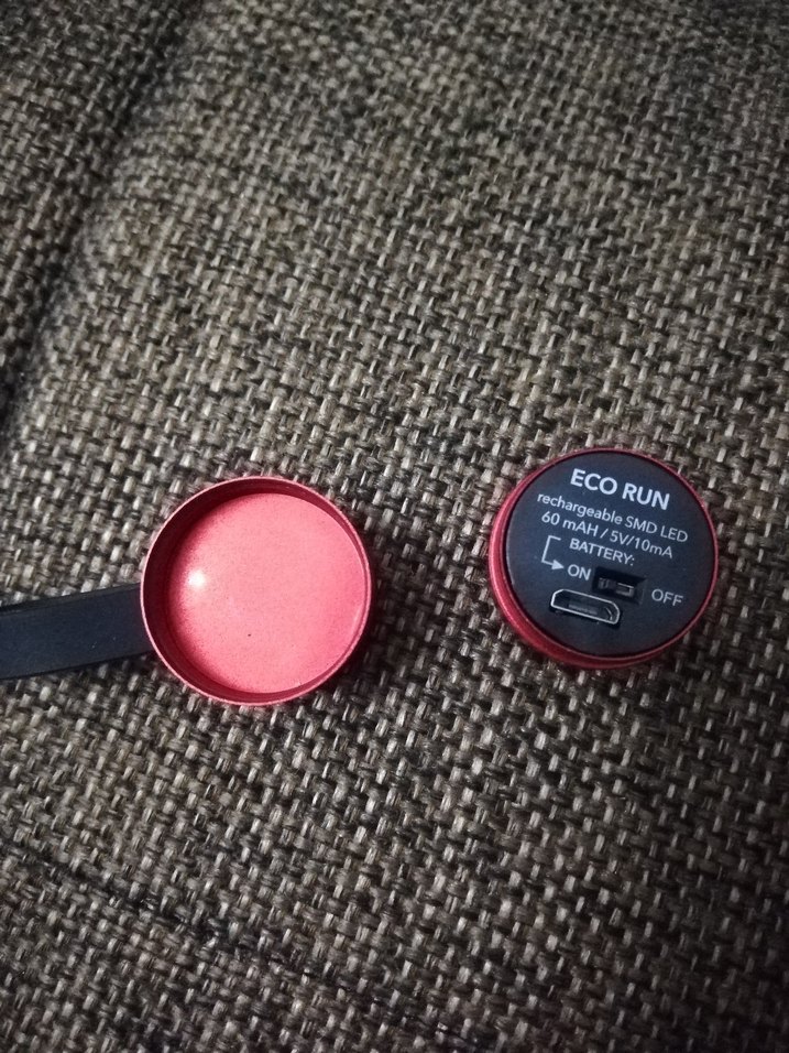 Kırmızı Mıknatıslı Kapı Lambası - Görsel 3