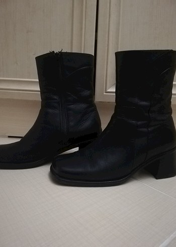 Siyah Deri Gotik Kadın Botları - Görsel 5