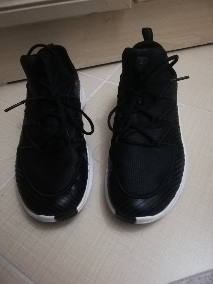 Nike spor ayakkabı - Görsel 3