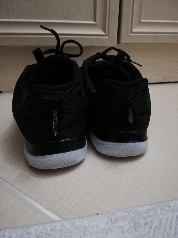 Skechers spor ayakkabı - Görsel 5
