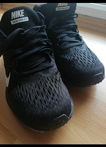 38 Beden Nike spor ayakkabı 