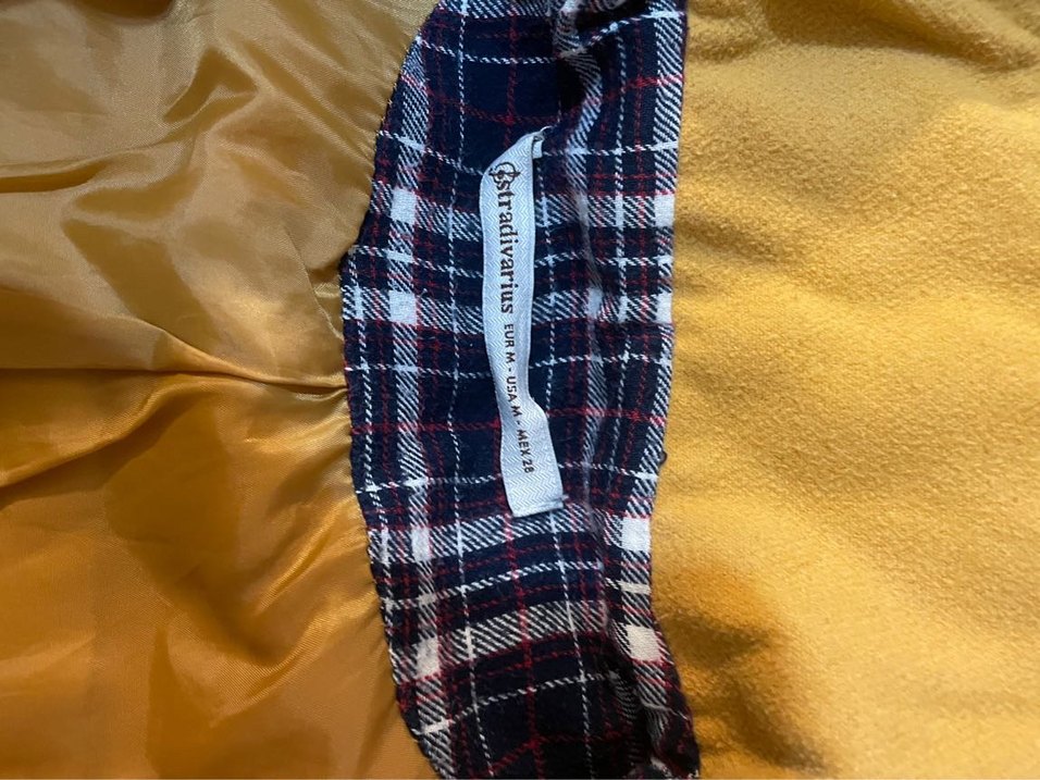 Stradivarius Kadın Sarı Kürklü Midi Kışlık Mont - Görsel 3