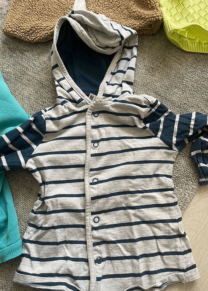 Uygun fiyat 6 adet hırka - Görsel 3