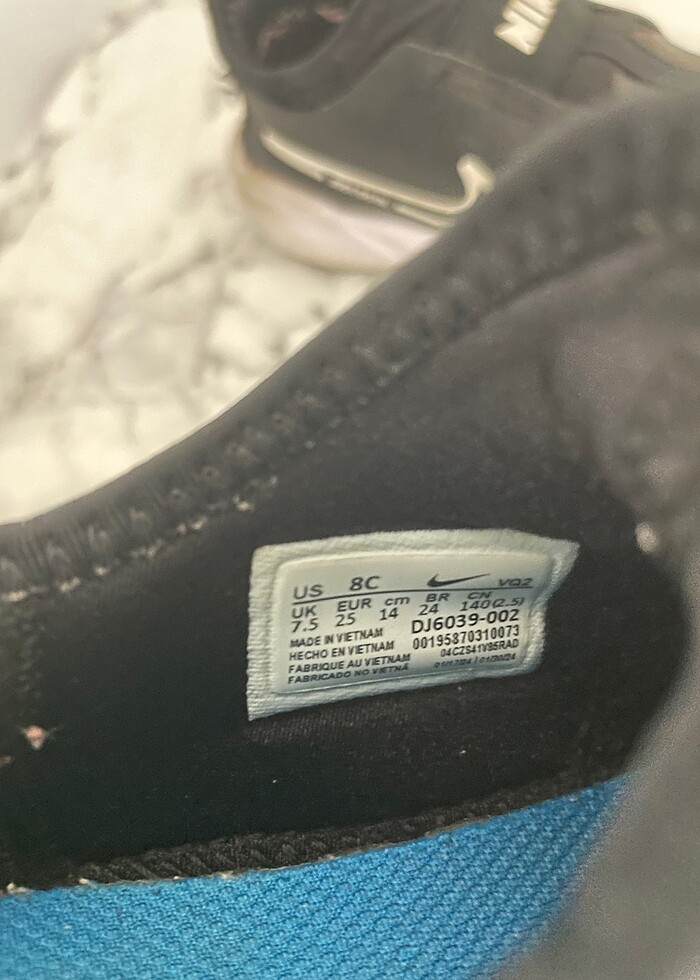 Nike 25 numara siyah spor ayakkabı - Görsel 4