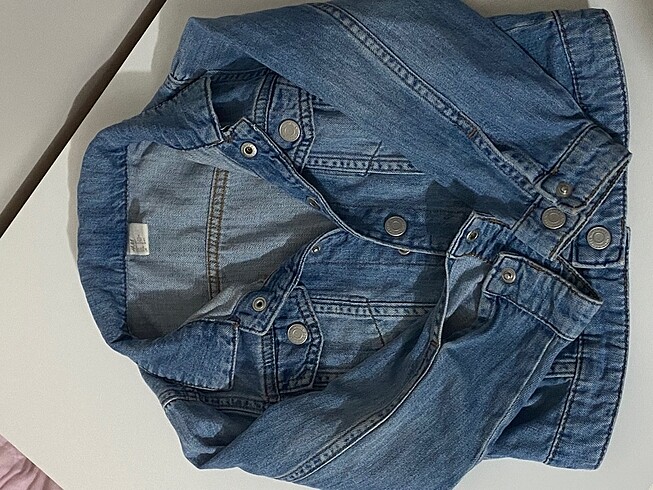 4 Yaş Beden H&M 3/4 yaş kot ceket