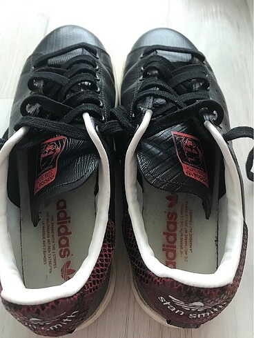 40 Beden Adidas Stan Smith Spor Ayakkabı