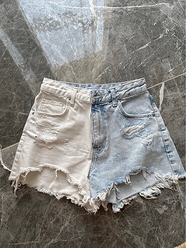 BERSHKA denim şort