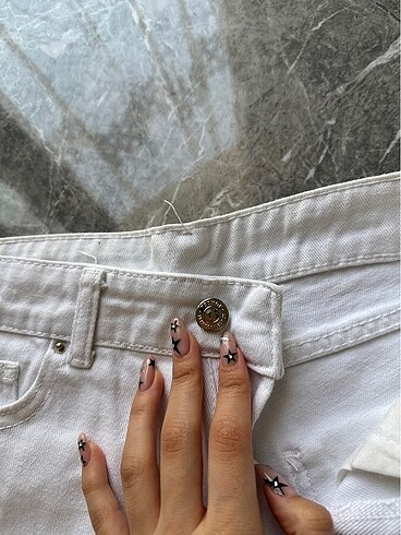 xs Beden beyaz Renk Beyaz denim şort