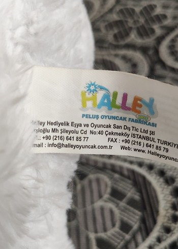 Beden Beyaz Peluş Ayıcık Kalp Yastıklı