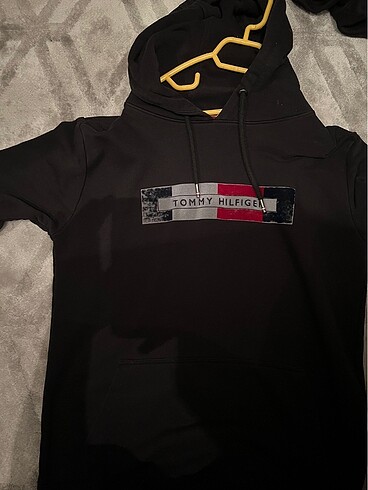 Tommy hilfiger sweatshirt