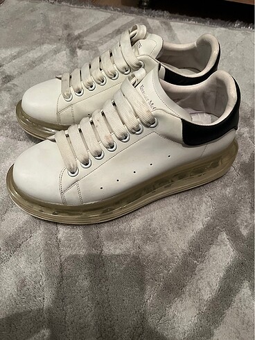 Alexander McQueen - Görsel 2