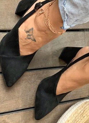 36 Beden 7-8 cm topuk sadece bir kez giyildi