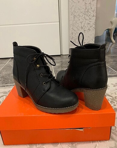 37 Beden Lc waikiki ayakkabı