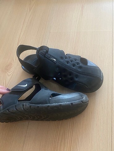 35 Beden Nike Sandalet