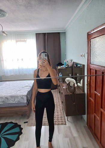 Siyah Spor Büstiyer ve Tayt Takımı - Görsel 2