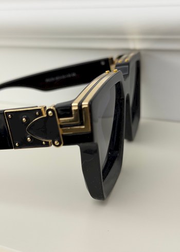 Kemer Detaylı Siyah Klasik Kadın Gözlüğü - Görsel 4