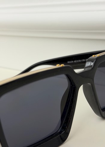 Kemer Detaylı Siyah Klasik Kadın Gözlüğü - Görsel 5